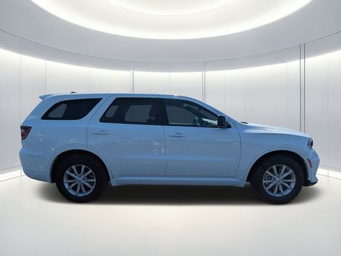Used 2025 Dodge Durango GT RWD image 3
