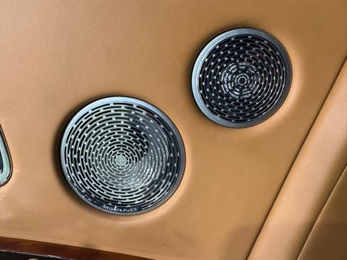 Used 2018 Rolls-Royce Phantom Extended Wheelbase image 36