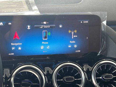 New 2025 Mercedes-Benz GLA 35 AMG 4MATIC image 29