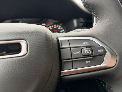 New 2026 Jeep Compass Latitude image 24