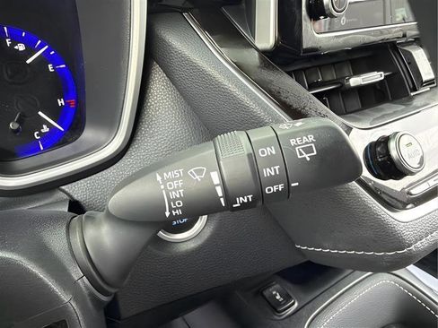 Used 2019 Toyota Corolla XSE FWD image 49