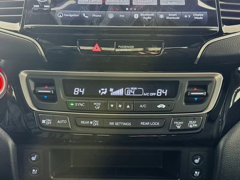 New 2026 Honda Ridgeline Black Edition image 16