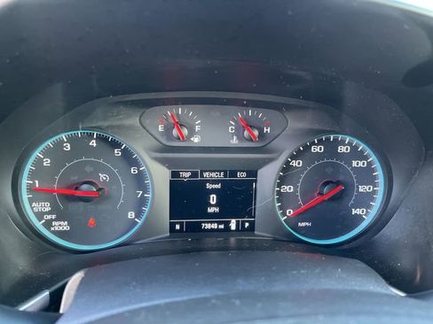 Used 2018 Chevrolet Equinox LT image 12