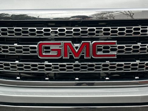Used 2014 GMC Sierra 3500 SLT w/ SLT Convenience Package image 38
