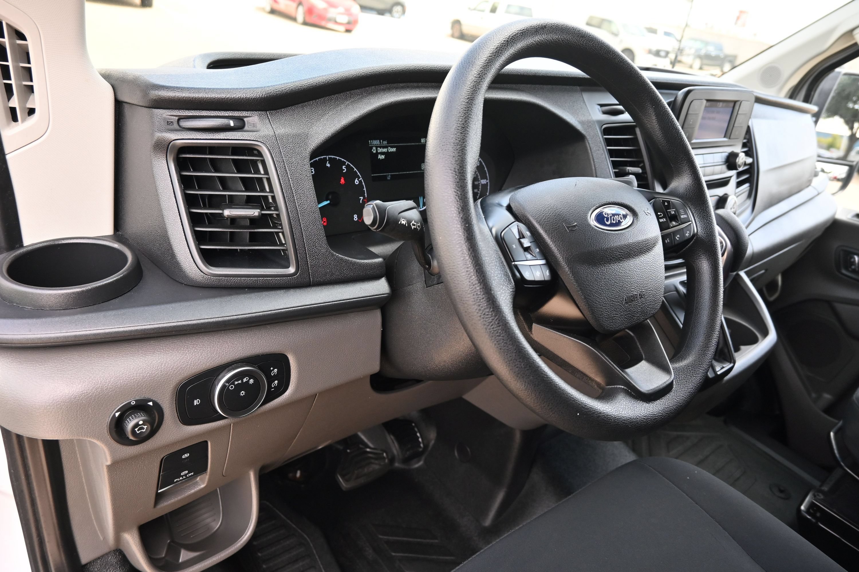Used 2025 Ford Transit 250 Low Roof w/ Exterior Upgrade Package RWD image 15