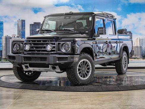 Used 2025 INEOS Grenadier Fieldmaster Edition image 2