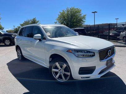 Used 2022 Volvo XC90 T5 Momentum