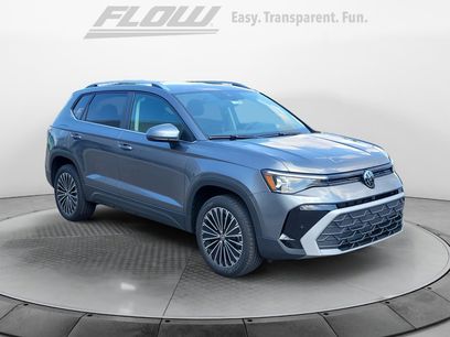 New 2025 Volkswagen Taos SE
