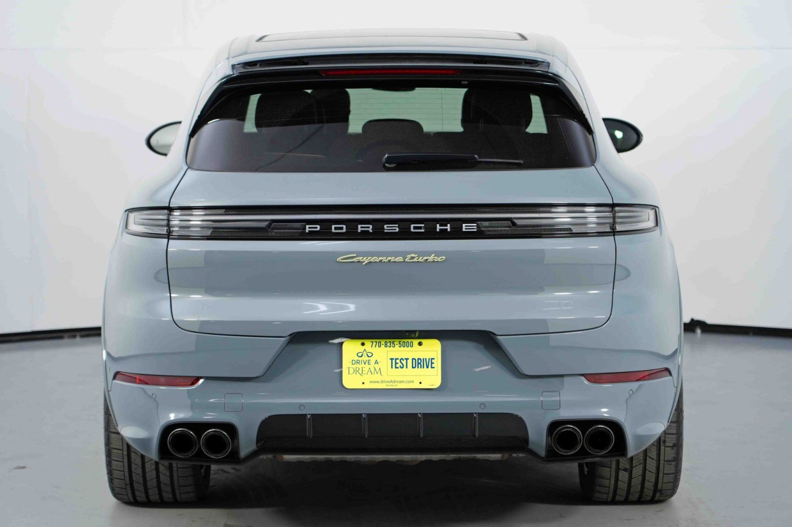 Used 2024 Porsche Cayenne Turbo AWD/4WD image 54
