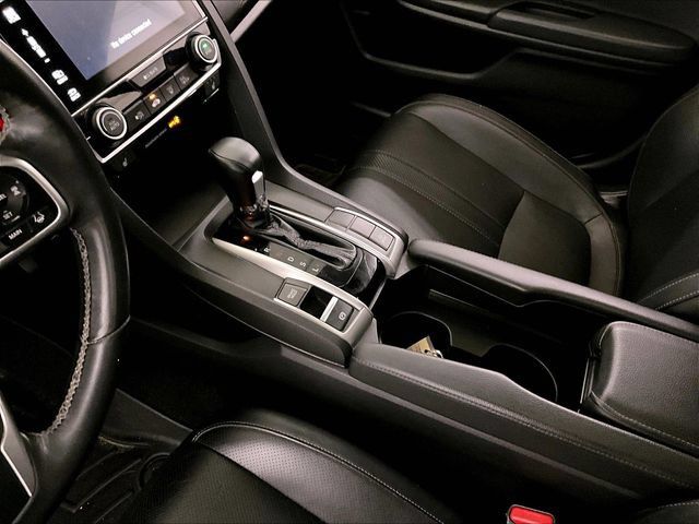 Used 2018 Honda Civic Touring image 17