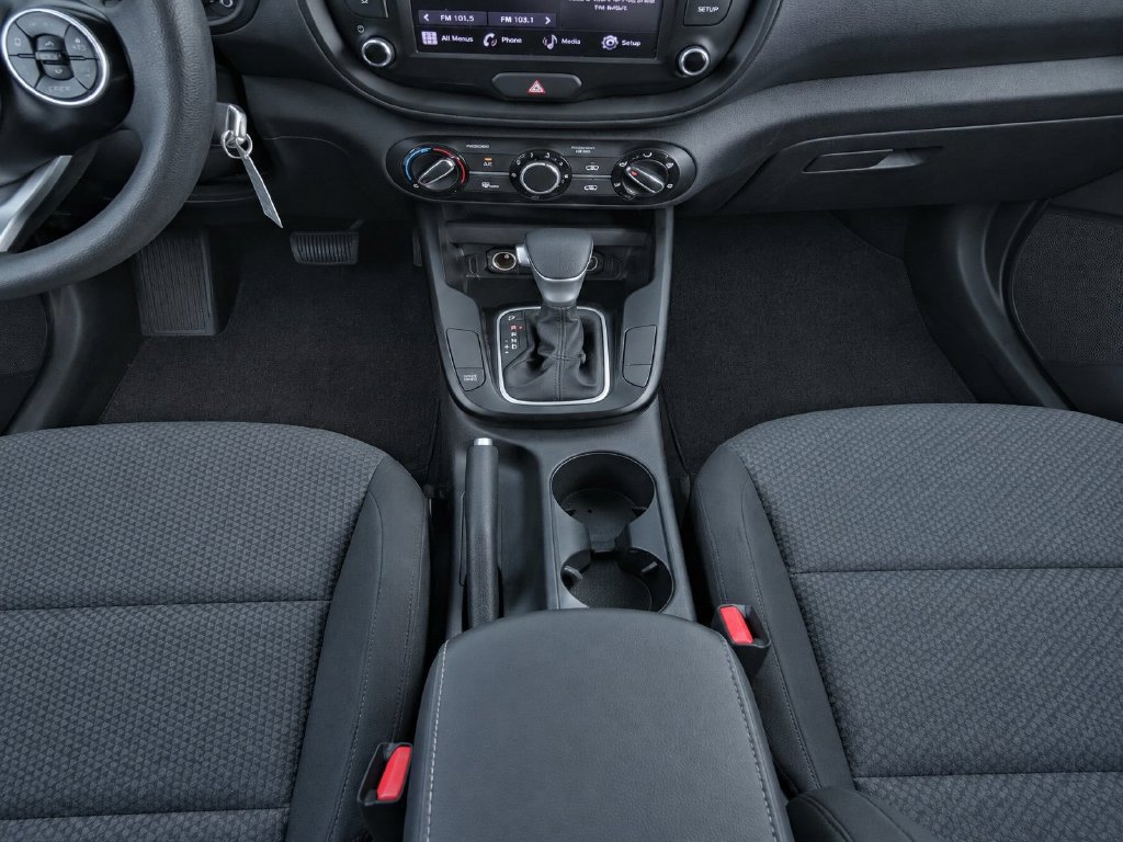 Used 2022 Kia Soul LX w/ Technology Package FWD image 17