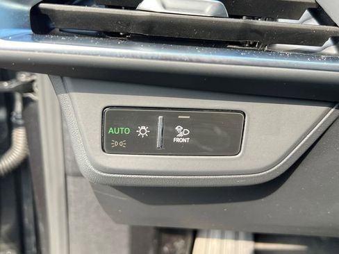 Certified 2023 Audi e-tron GT Premium Plus image 37