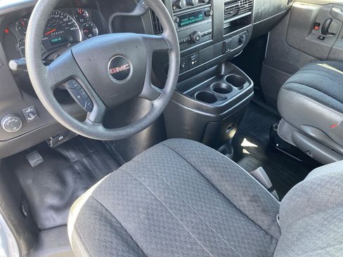 Used 2024 GMC Savana 2500 w/ Driver Convenience Package image 14
