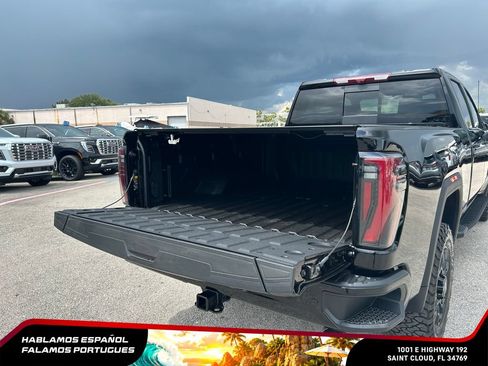 New 2026 GMC Sierra 2500 AT4 w/ AT4 Premium Plus Package AWD/4WD image 16