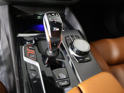 Used 2021 BMW M5 image 53