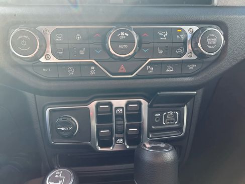 Used 2026 Jeep Wrangler Unlimited Sport AWD/4WD image 26