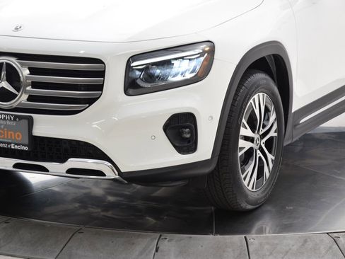 Certified 2024 Mercedes-Benz GLB 250 image 11