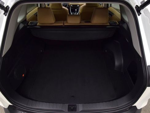 Used 2021 Toyota RAV4 XLE Premium image 32