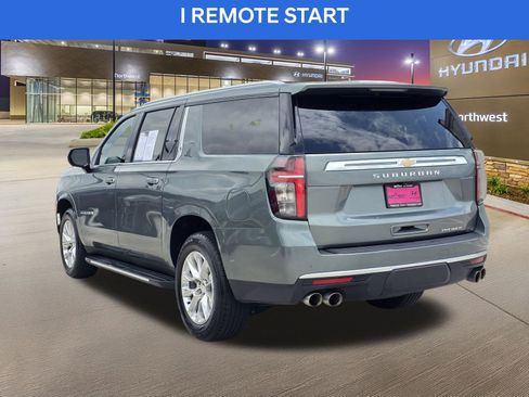 Used 2023 Chevrolet Suburban Premier RWD image 9