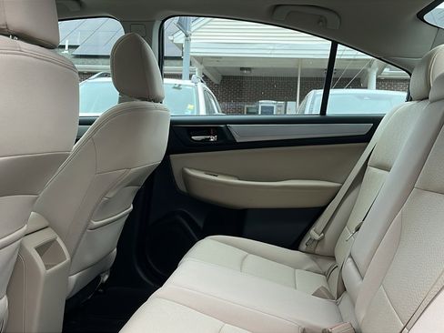 Used 2016 Subaru Legacy 2.5i Premium AWD/4WD image 22