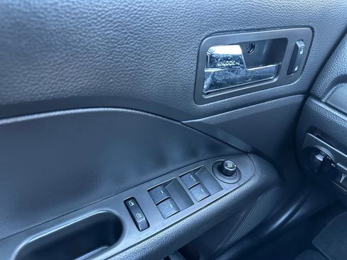 Used 2006 Ford Fusion SE FWD image 11