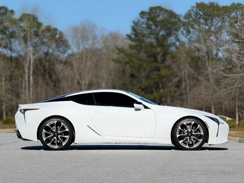 Used 2018 Lexus LC 500 Coupe image 11