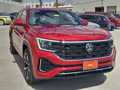 New 2025 Volkswagen Atlas Cross Sport SEL Premium R-Line
