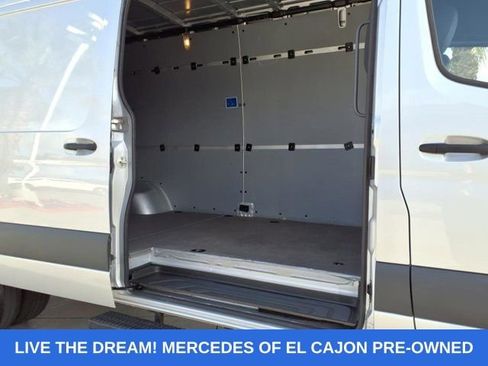 Used 2024 Mercedes-Benz Sprinter 3500 image 23