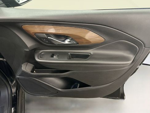 Used 2018 GMC Terrain SLE w/ Driver Convenience Package image 33