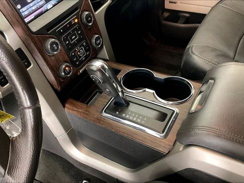 Used 2014 Ford F150 Lariat w/ Equipment Group 502A Luxury image 19