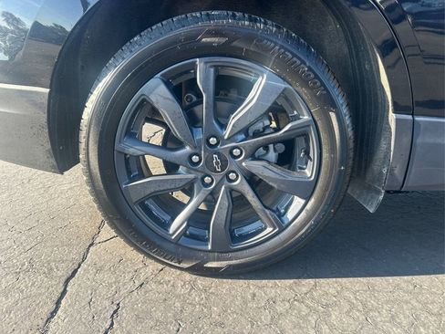 Used 2024 Chevrolet Equinox RS AWD/4WD image 34