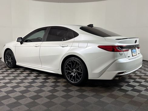 Used 2025 Toyota Camry XSE FWD image 2