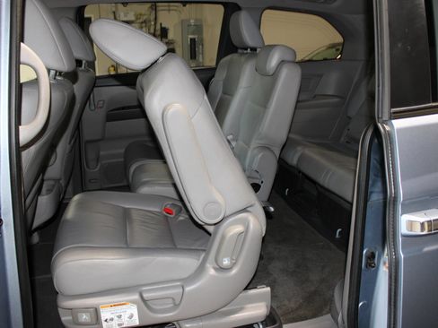 Used 2012 Honda Odyssey EX-L image 29