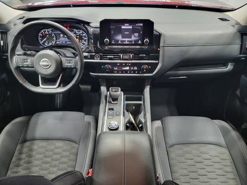 Used 2022 Nissan Pathfinder SV w/ Cargo Package AWD/4WD image 18