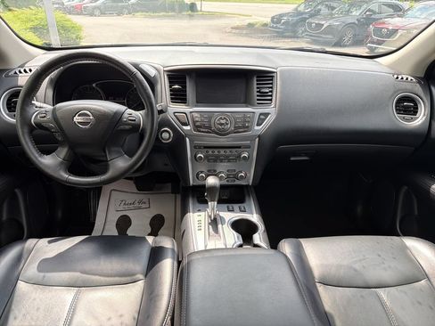 Used 2020 Nissan Pathfinder SL FWD image 26
