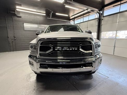 Used 2017 RAM 2500 Laramie AWD/4WD image 11