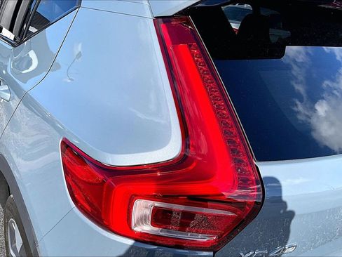 Used 2023 Volvo XC40 B5 Plus w/ Driver Assist Package image 23
