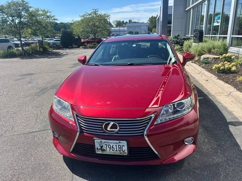 Used 2013 Lexus ES 350 w/ Luxury Pkg FWD image 7