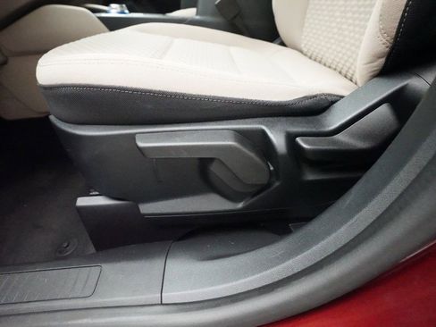 Used 2021 Ford Escape SE w/ Cold Weather Package image 28