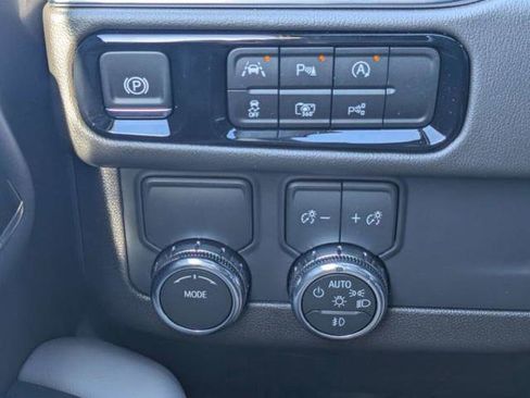 New 2026 GMC Yukon XL Elevation w/ LPO, Floor Liner Package RWD image 26