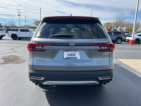 Used 2026 Toyota Grand Highlander AWD Hybrid image 21