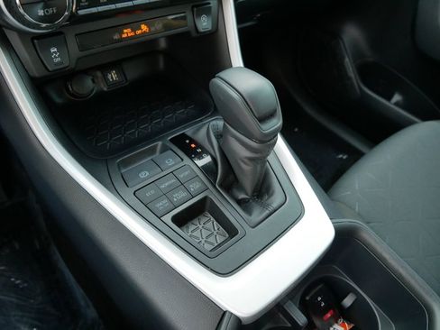Certified 2025 Toyota RAV4 XLE AWD/4WD image 23