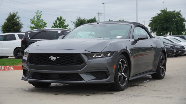 Used 2024 Ford Mustang Premium RWD image 2