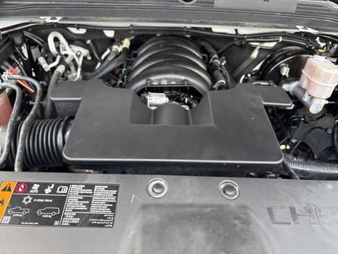 Used 2020 Chevrolet Tahoe Premier w/ Premier 6.2L Value Package image 34