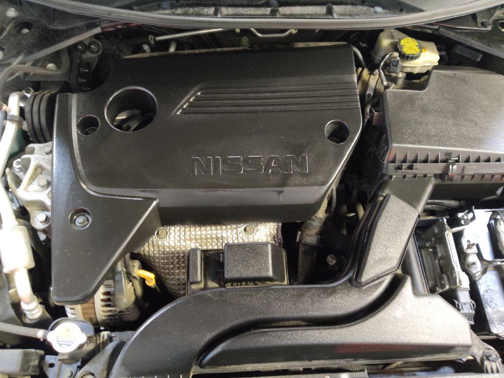 Used 2016 Nissan Altima 2.5 SR FWD image 30