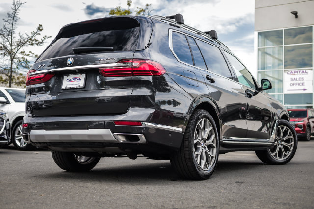 Used 2020 BMW X7 xDrive40i w/ Cold Weather Package AWD/4WD image 23