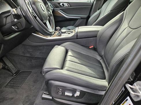 Used 2022 BMW X5 sDrive40i w/ Parking Assistance Package image 16