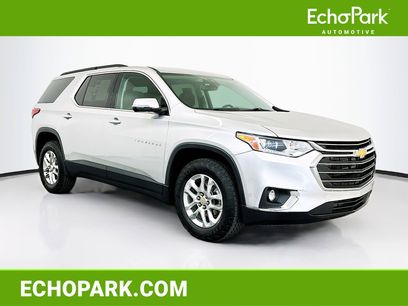 Used 2021 Chevrolet Traverse LT