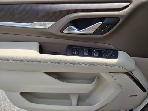 Used 2023 GMC Yukon Denali RWD image 27
