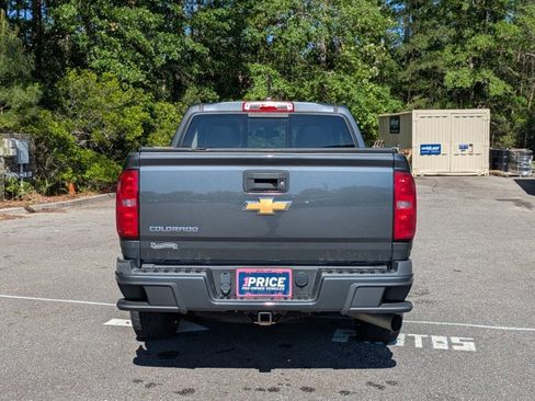 Used 2016 Chevrolet Colorado Z71 AWD/4WD image 7